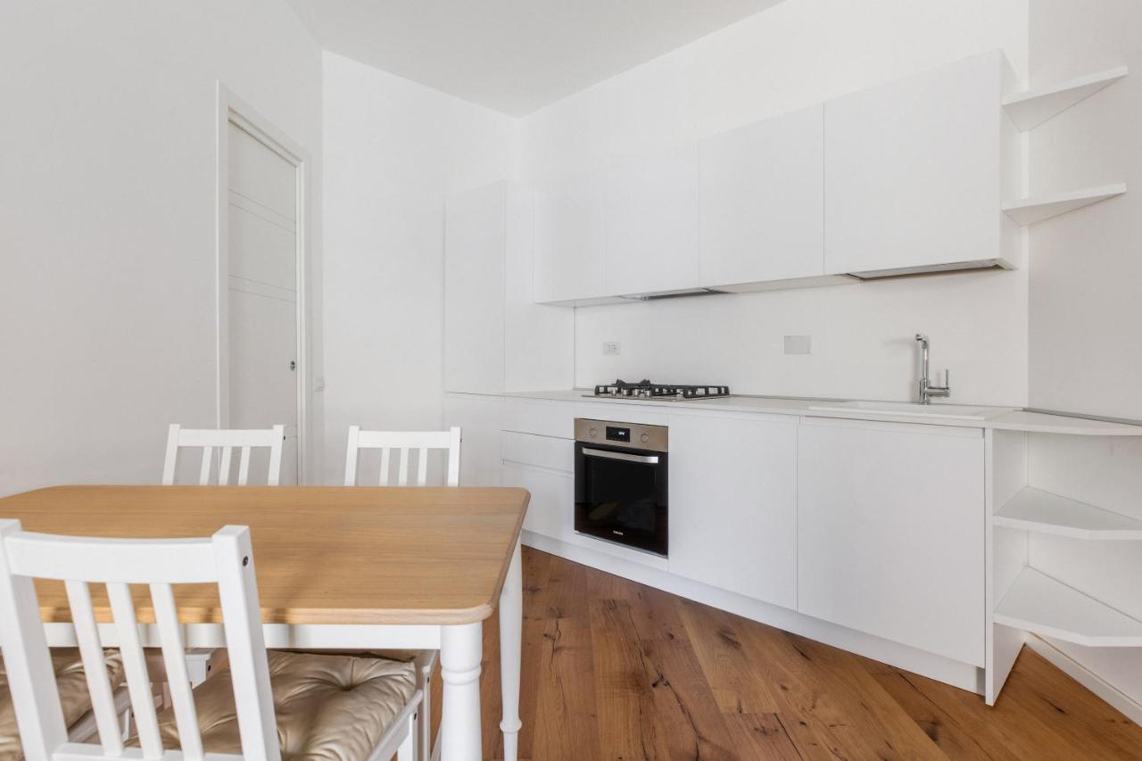 La Dolce Vita - Luxury Stylish Flat In Trastevere 60Sqm Roma Esterno foto